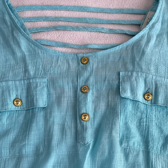 MINE SHORT SLEEVE TOP - Picture 2 of 5